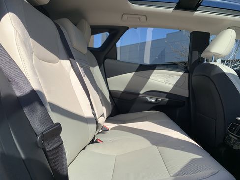 Certified 2025 Lexus RX 450h RX 450h+ AWD w/ Convenience Package image 33