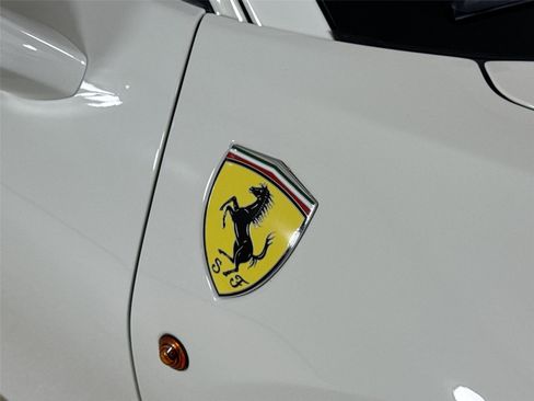 Used 2016 Ferrari 488 GTB image 25