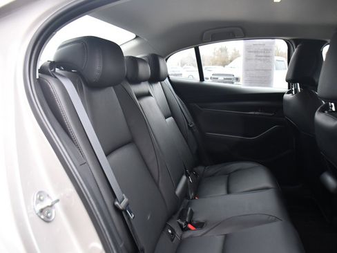Used 2025 MAZDA MAZDA3 s image 16