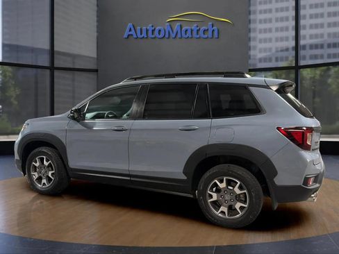 Used 2023 Honda Passport TrailSport image 7