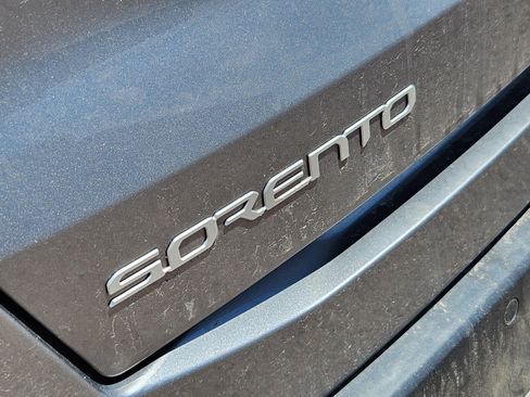 Used 2025 Kia Sorento SX Prestige AWD/4WD image 8