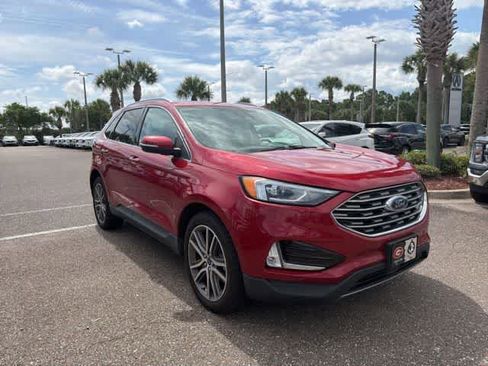 Used 2020 Ford Edge Titanium FWD image 8