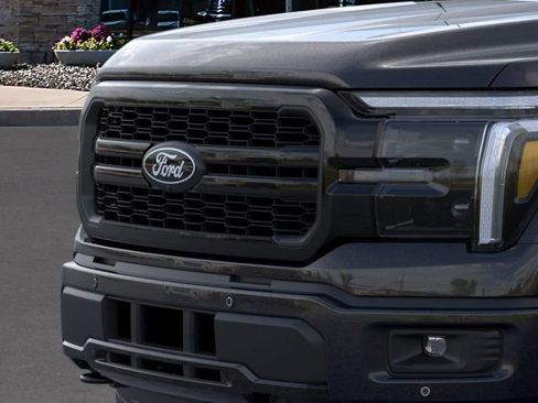 New 2025 Ford F150 Lariat w/ Equipment Group 501A Mid image 17