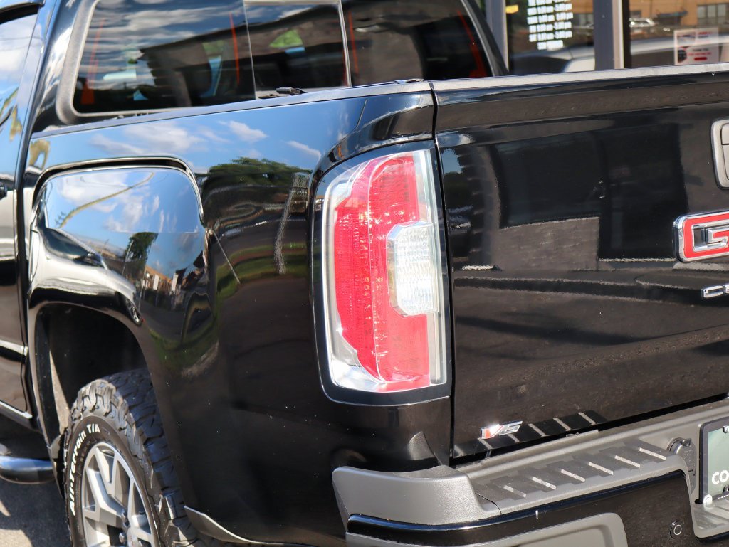 Used 2021 GMC Canyon AT4 w/ Driver Alert Package AWD/4WD image 12