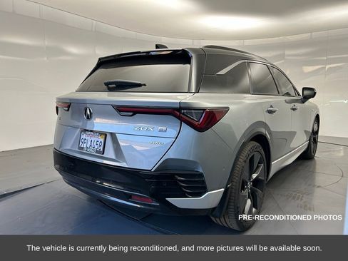 Used 2024 Acura ZDX Type S image 5
