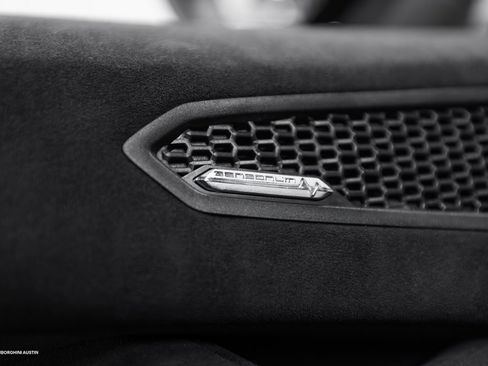 Used 2024 Lamborghini Huracan Sterrato image 23