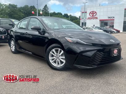 Used 2025 Toyota Camry LE w/ Convenience Package