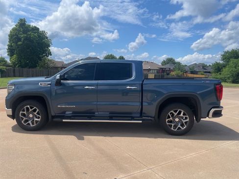 Used 2024 GMC Sierra 1500 SLT w/ SLT Premium Plus Package AWD/4WD image 8