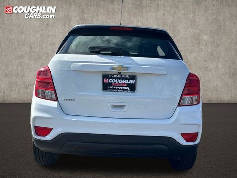 Used 2018 Chevrolet Trax LS FWD image 5