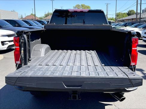 Used 2024 Chevrolet Silverado 3500 High Country w/ High Country Premium Package AWD/4WD image 39