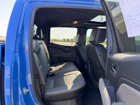 Certified 2025 Chevrolet Colorado ZR2 w/ Technology Package AWD/4WD image 9