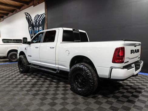 Used 2025 RAM 2500 Laramie w/ Night Edition AWD/4WD image 4