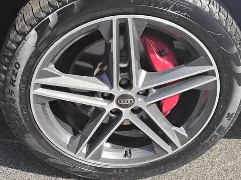 Certified 2024 Audi Q5 e Premium Plus image 14