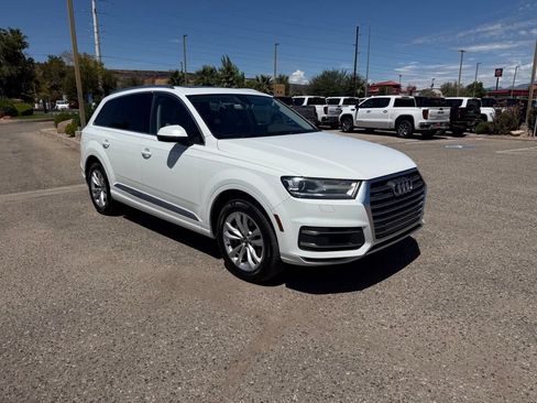 Used 2017 Audi Q7 3.0T Premium Plus AWD/4WD image 3