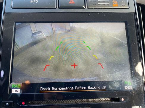 Used 2022 Subaru Ascent Premium w/ Convenience Package image 22