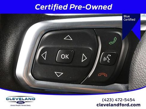 Used 2022 Jeep Wrangler Unlimited Rubicon w/ Cold Weather Group image 16