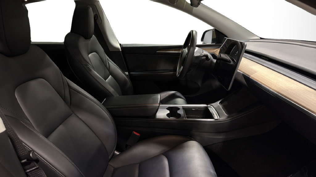Used 2023 Tesla Model Y Long Range AWD/4WD image 13