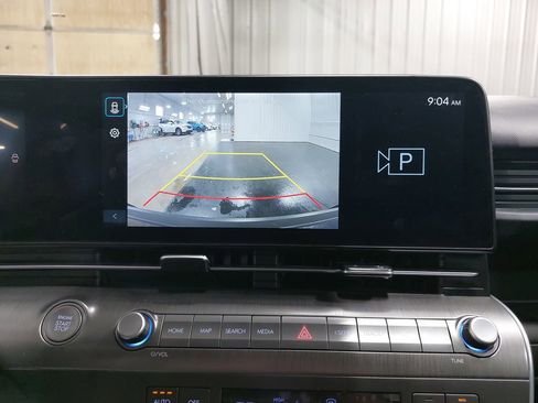 Certified 2025 Hyundai Kona SEL image 23