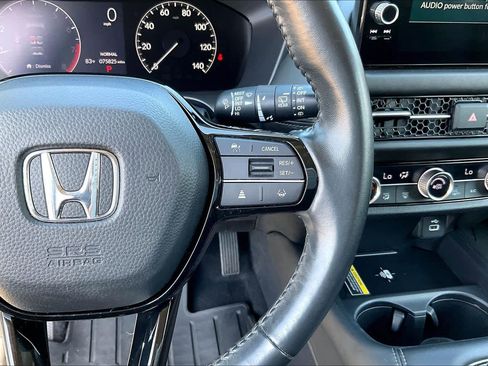 Used 2023 Honda HR-V EX-L image 24