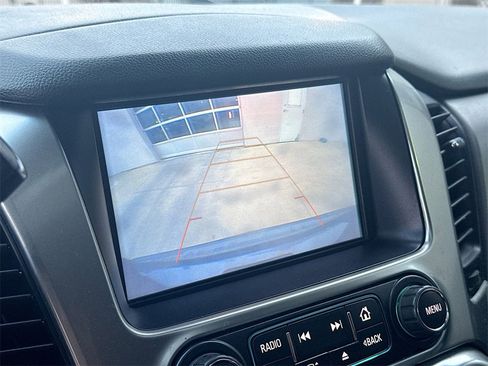 Used 2020 Chevrolet Tahoe LT image 13