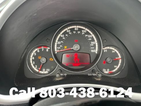 Used 2013 Volkswagen Beetle 2.0T FWD image 20