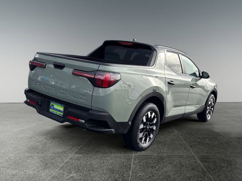 Used 2025 Hyundai Santa Cruz SEL AWD/4WD image 7