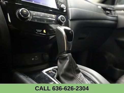 Used 2019 Nissan Rogue S w/ Special Edition Package image 23