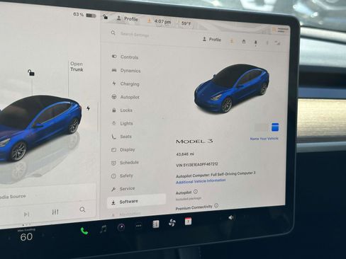 Used 2023 Tesla Model 3 Standard Range RWD image 25