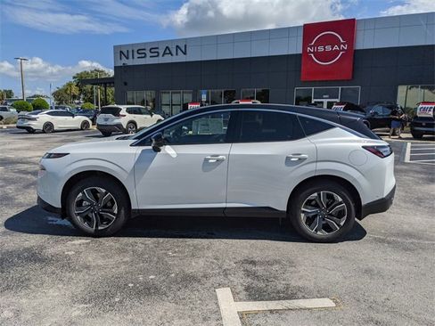 New 2025 Nissan Murano SL image 9