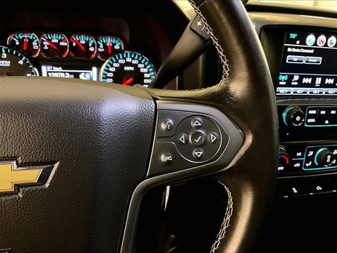 Used 2018 Chevrolet Silverado 1500 LT w/ All Star Edition AWD/4WD image 18