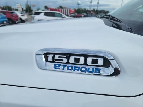Used 2025 RAM 1500 Big Horn AWD/4WD image 12