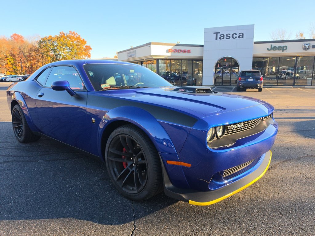 Used 2022 Dodge Challenger R/T Scat Pack RWD image 1