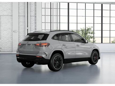 New 2026 Mercedes-Benz GLA 35 AMG 4MATIC image 20
