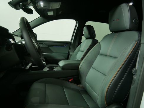 New 2026 GMC Acadia AT4 image 13