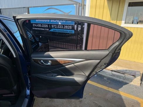 Used 2017 INFINITI Q50 Sport image 18