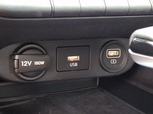 Certified 2023 Hyundai Elantra SEL w/ Convenience Package FWD image 25