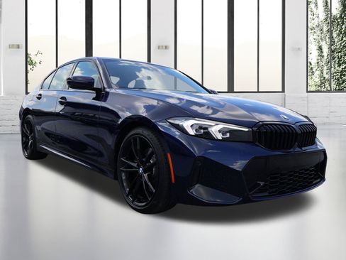 Used 2023 BMW 330i Sedan RWD image 7