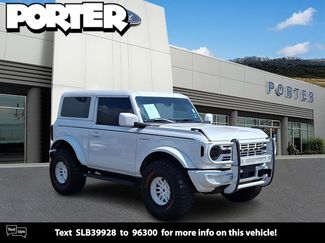 Used 2025 Ford Bronco 2-Door w/ Sasquatch Package AWD/4WD video 1