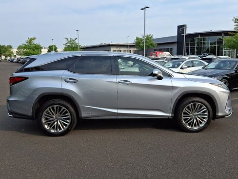 Used 2022 Lexus RX 450hL Luxury w/ Cold Area Package (CT) AWD/4WD image 7