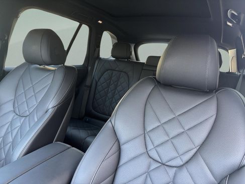 Used 2024 BMW X5 xDrive40i w/ M Sport Package image 20