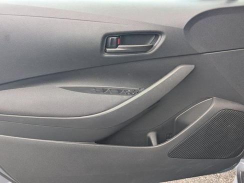 Used 2024 Toyota Corolla LE FWD image 10