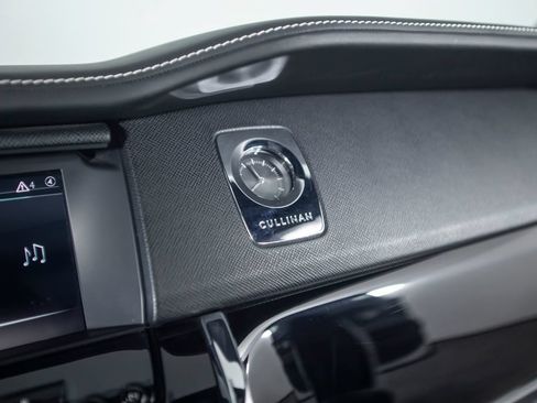 Used 2019 Rolls-Royce Cullinan AWD/4WD image 57