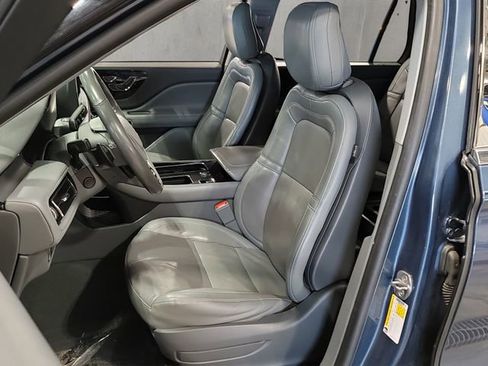 Used 2020 Lincoln Aviator Reserve w/ Equipment Group 201A image 10