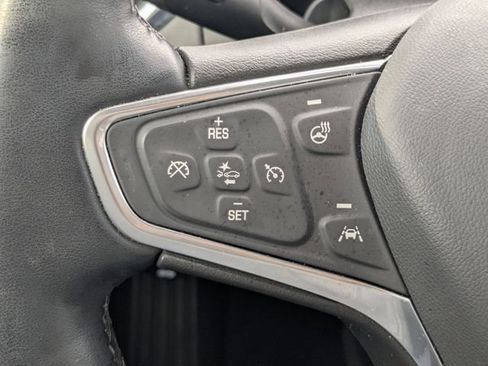 Used 2023 Chevrolet Equinox LT FWD image 32