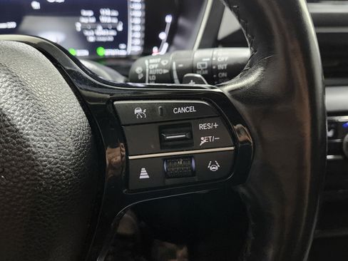 Used 2023 Honda Pilot Elite image 41