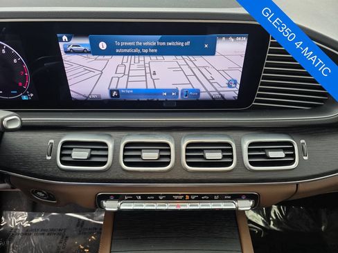 Used 2024 Mercedes-Benz GLE 350 4MATIC image 23