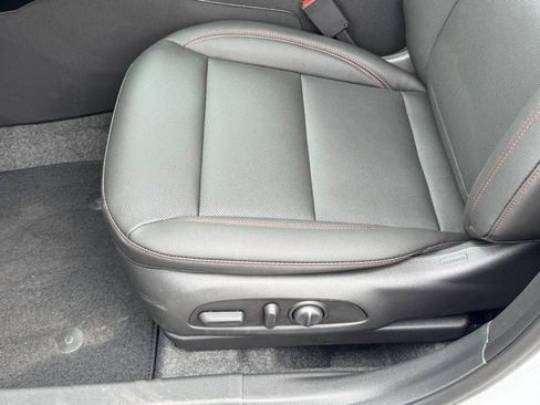 New 2026 Chevrolet Trax RS w/ Driver Confidence Package FWD image 34