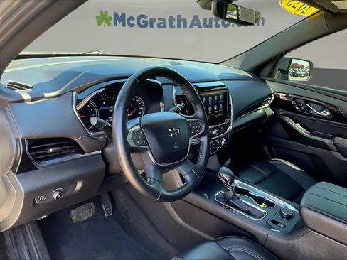 Used 2023 Chevrolet Traverse RS AWD/4WD image 21