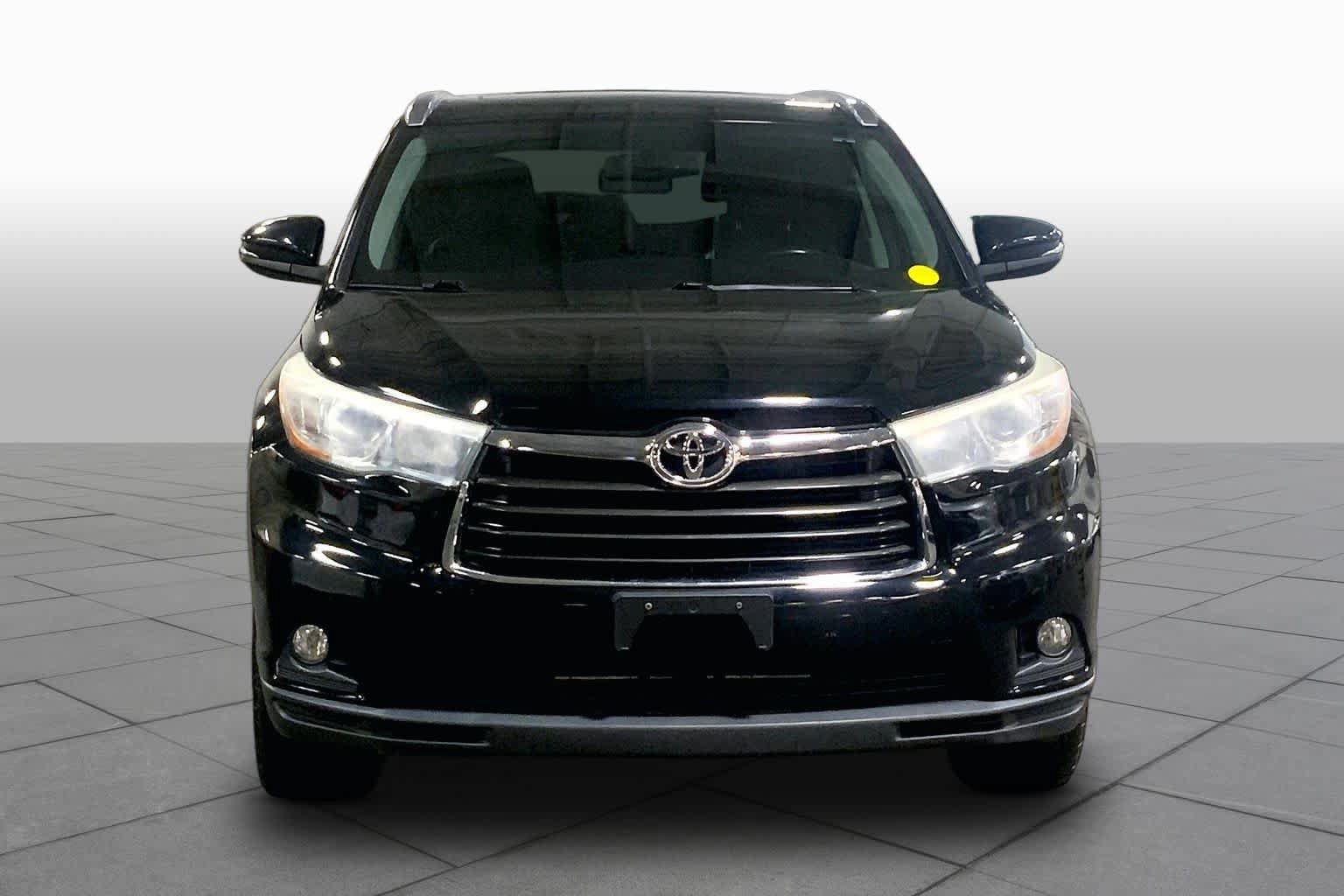 Used 2015 Toyota Highlander XLE AWD/4WD image 4