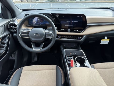 New 2026 Chevrolet Equinox ACTIV image 23